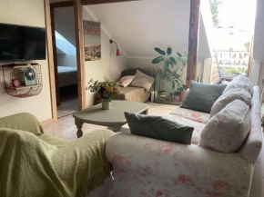 Hygge Home with terrace - charming Cottage-Style Apartment